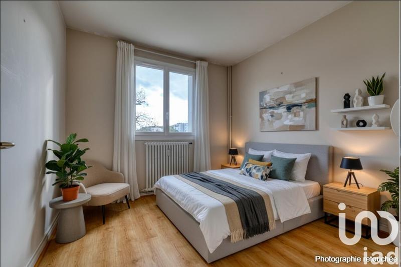 Appartement - 87 m² - 4 pièces