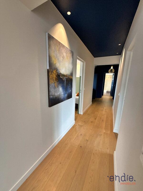 Appartement - 102 m² - 5 pièces