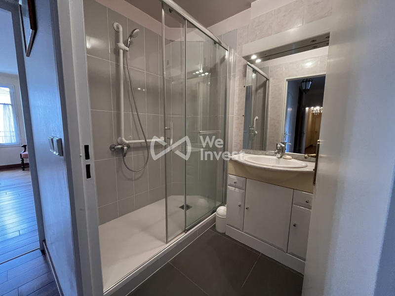 Appartement - 83 m² - 4 pièces