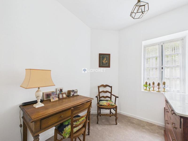 Maison bourgeoise - 196 m² - 12 pièces