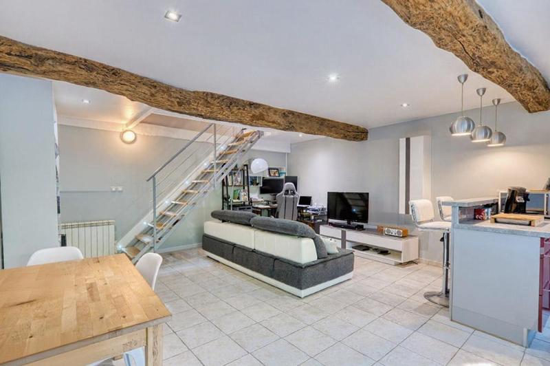 Appartement - 89 m² - 4 pièces