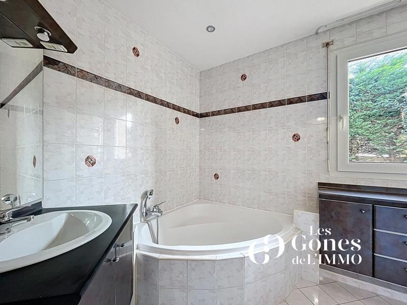 Maison d'architecte - 151 m² - 5 pièces