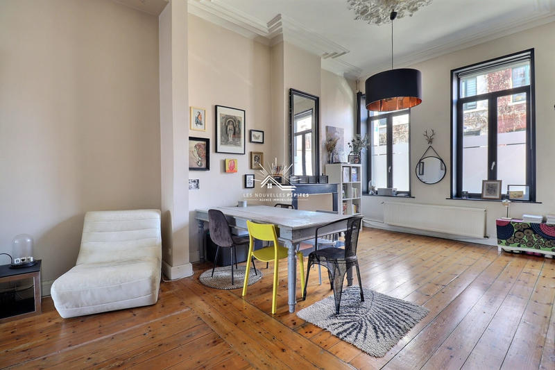 Maison - 196 m² - 6 pièces