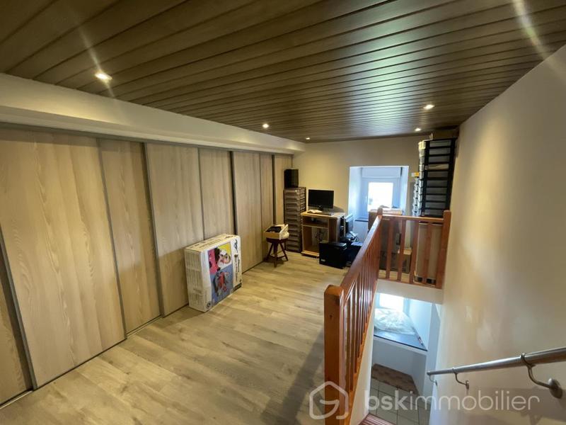 Corps de ferme - 222 m² - 7 pièces