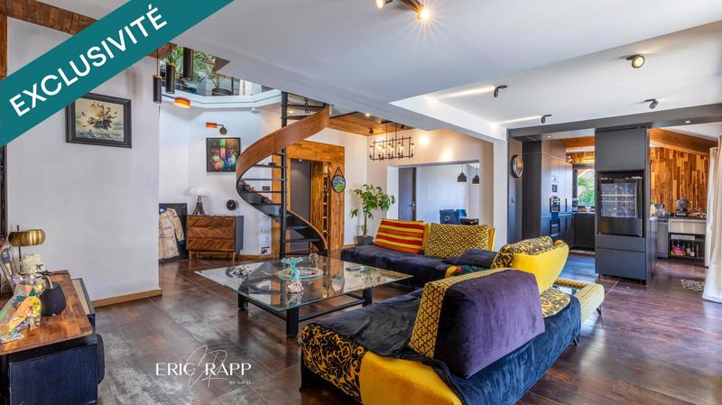 Maison - 211 m² - 7 pièces