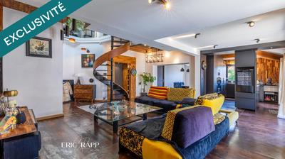 Maison - 211 m² - 7 pièces