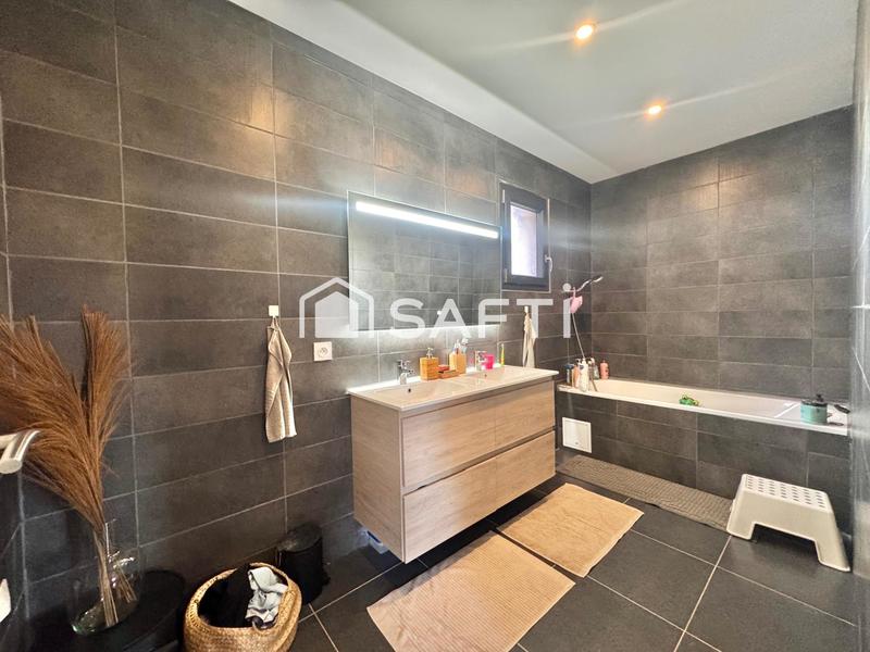 Maison - 119 m² - 5 pièces