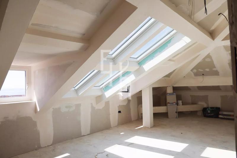 Appartement - 180 m² - 3 pièces