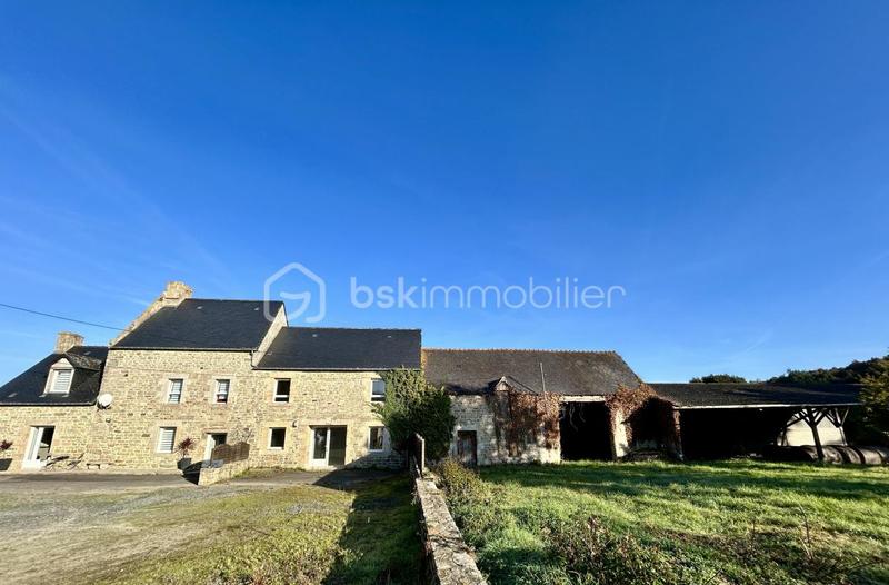 Corps de ferme - 190 m² - 8 pièces