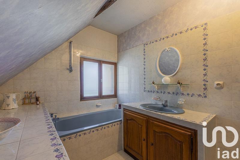 Maison - 158 m² - 6 pièces