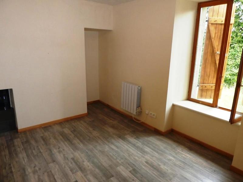 Maison en pierre - 88 m² - 4 pièces