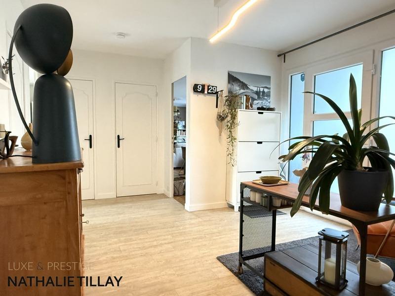 Maison - 186 m² - 7 pièces