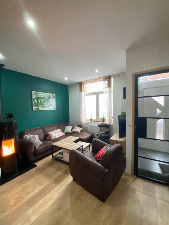 Maison - 83 m² - 4 pièces