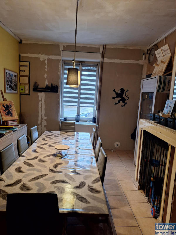 Maison - 118 m² - 7 pièces