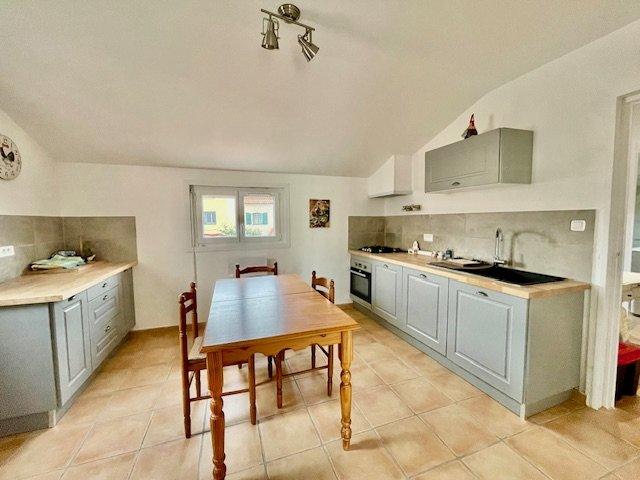 Maison - 170 m² - 6 pièces