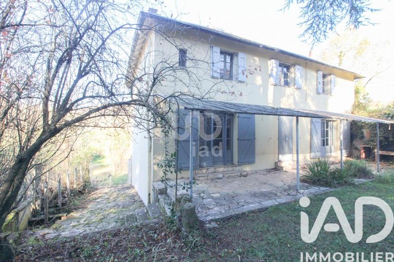 Maison - 195 m² - 6 pièces