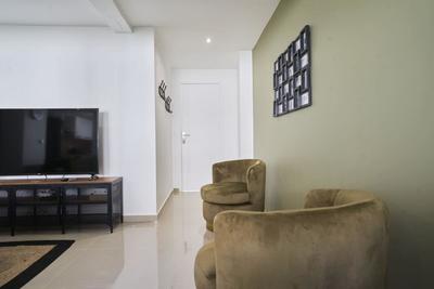 Maison - 98 m² - 6 pièces