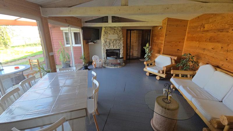 Villa - 252 m² - 11 pièces