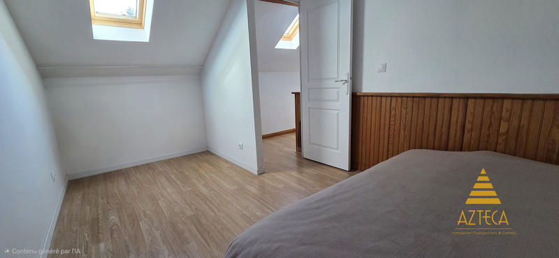 Maison - 90 m² - 4 pièces