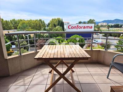 Studio - 24 m² - 1 pièce