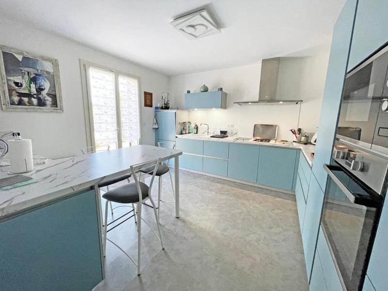 Maison - 166 m² - 4 pièces