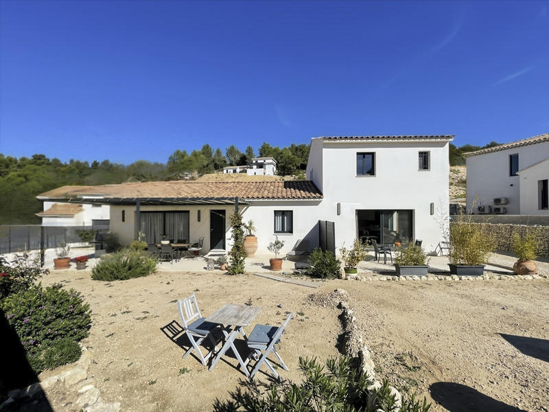 Maison - 165 m² - 6 pièces