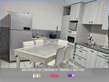 Maison - 205 m² - 8 pièces