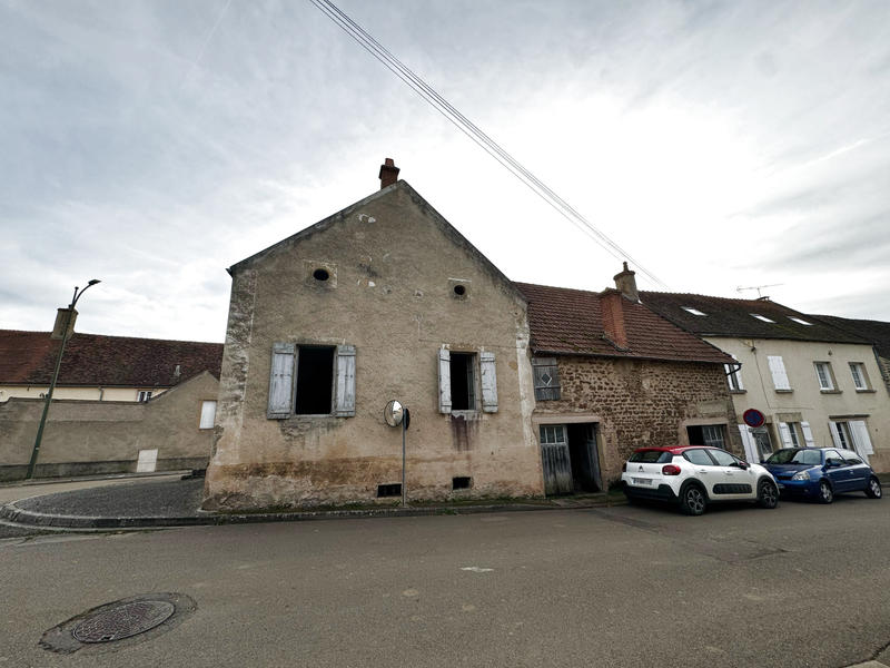 Maison - 80 m² - 4 pièces