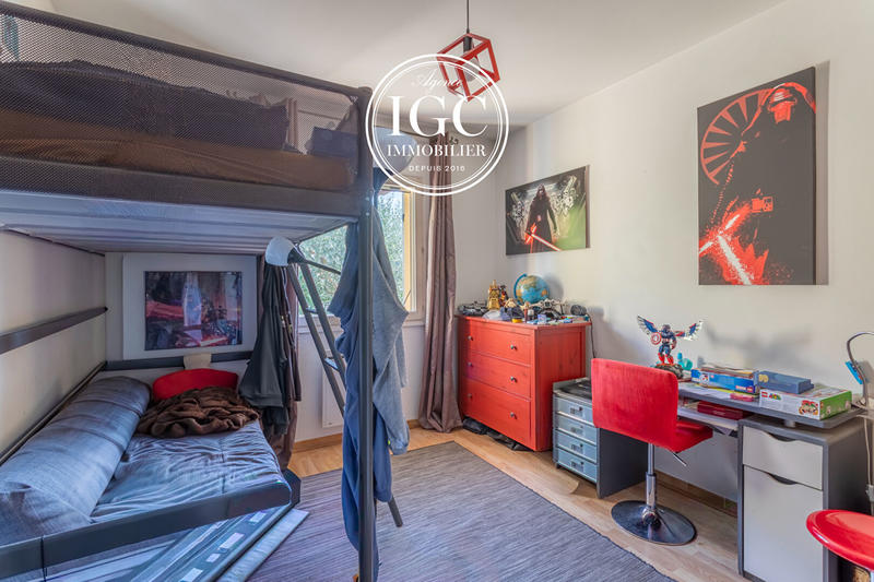 Maison - 172 m² - 5 pièces