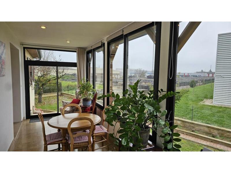 Maison - 152 m² - 8 pièces