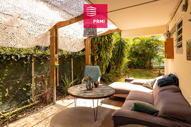 Maison - 213 m² - 8 pièces