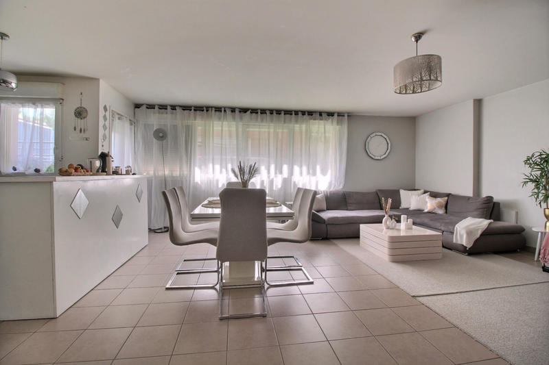 Appartement - 77 m² - 3 pièces