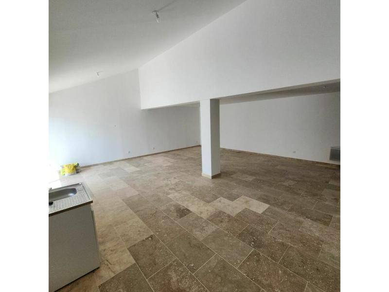 Appartement - 96 m² - 3 pièces