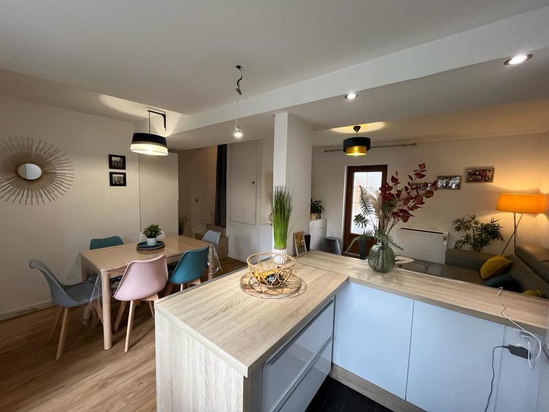 Maison de village - 70 m² - 4 pièces