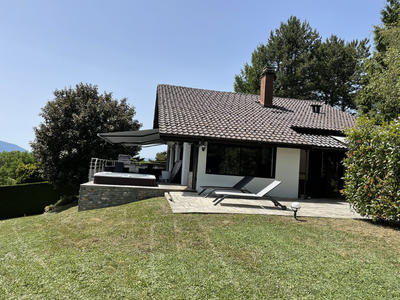 Maison - 228 m² - 7 pièces