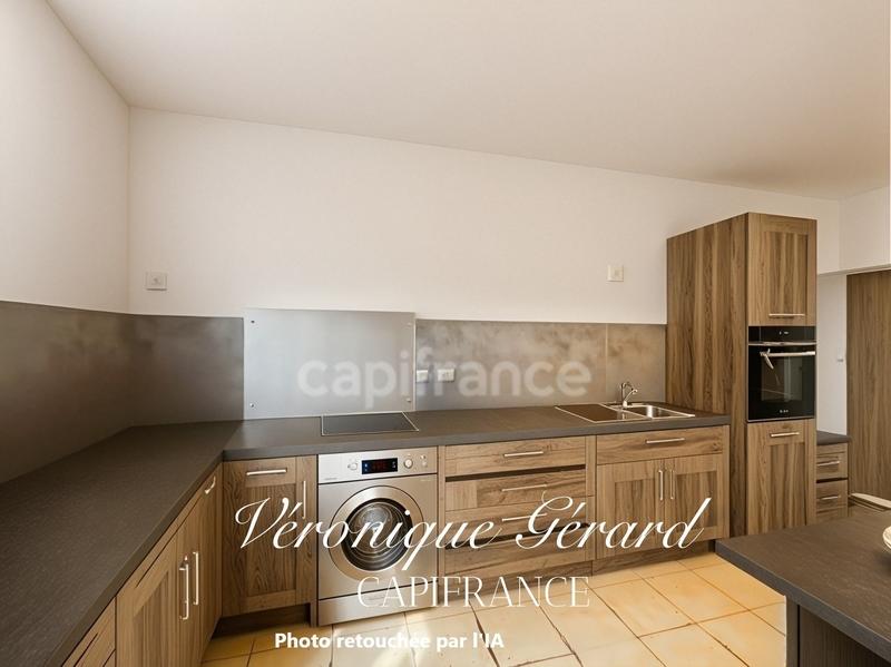 Maison en pierre - 190 m² - 6 pièces