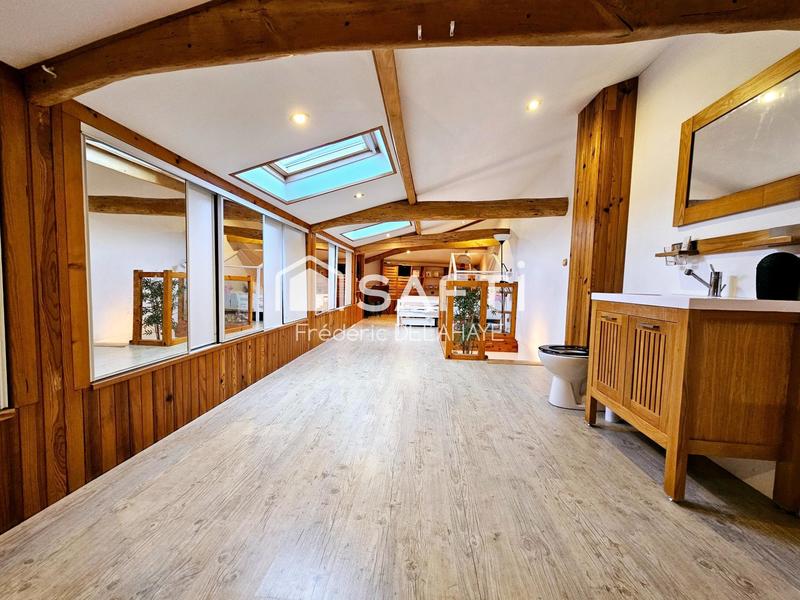 Maison - 125 m² - 5 pièces