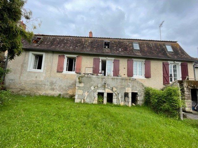 Maison ancienne - 200 m² - 8 pièces