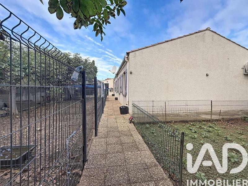 Maison - 92 m² - 6 pièces