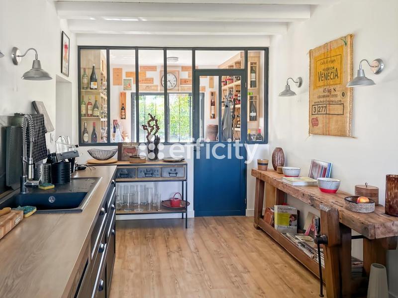 Maison - 192 m² - 7 pièces