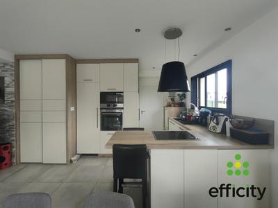 Maison - 130 m² - 6 pièces