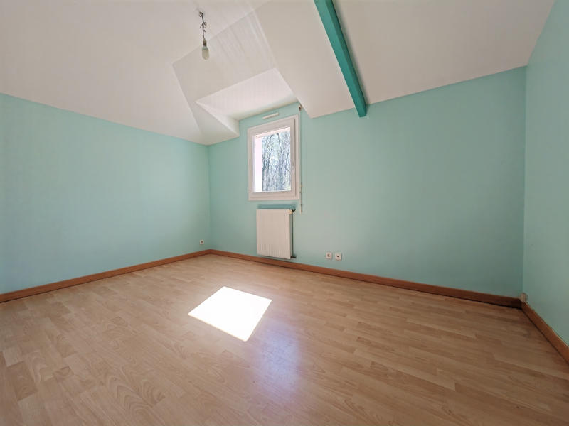 Maison - 145 m² - 6 pièces