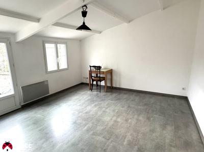 Maison de bourg - 48 m² - 3 pièces