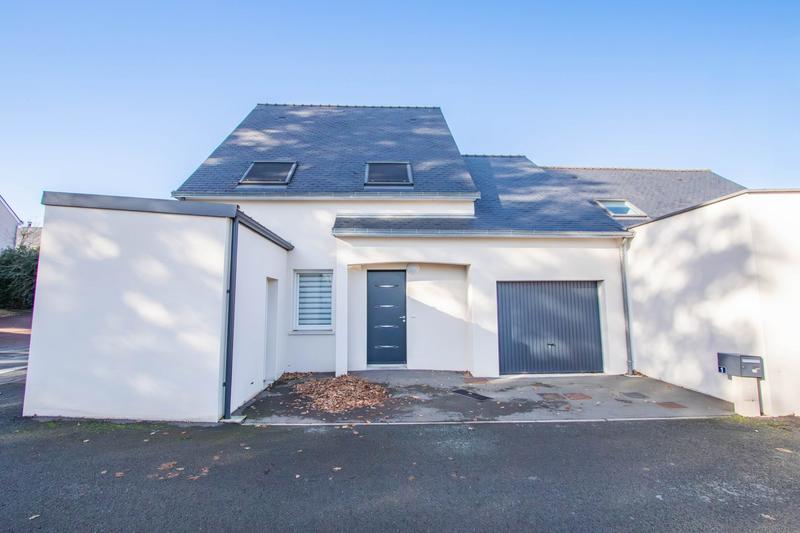 Maison contemporaine - 119 m² - 5 pièces