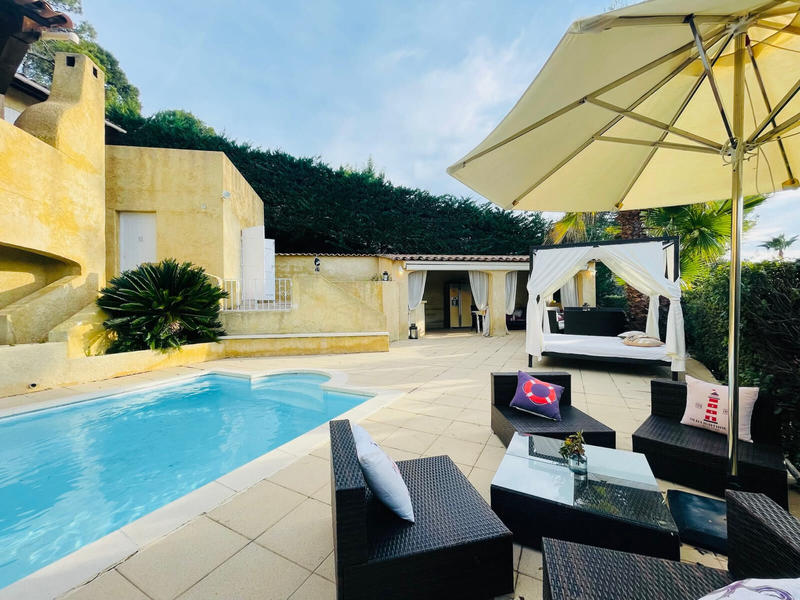 Maison - 118 m² - 5 pièces