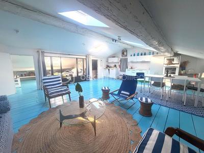 Appartement - 100 m² - 3 pièces