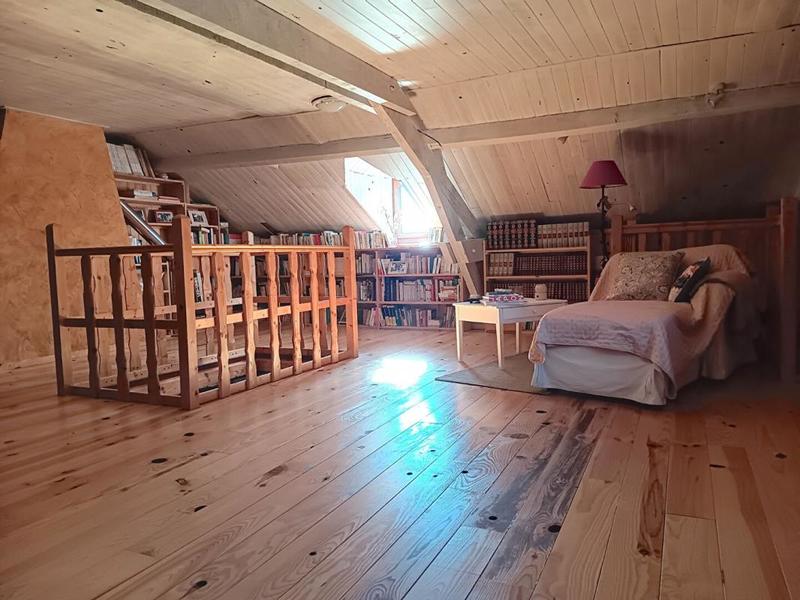 Maison - 170 m² - 6 pièces