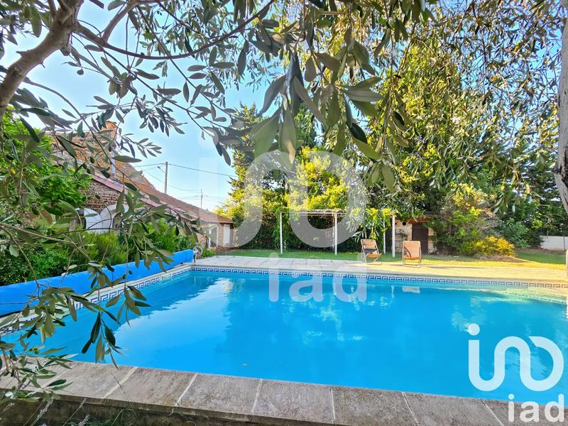 Maison - 252 m² - 10 pièces