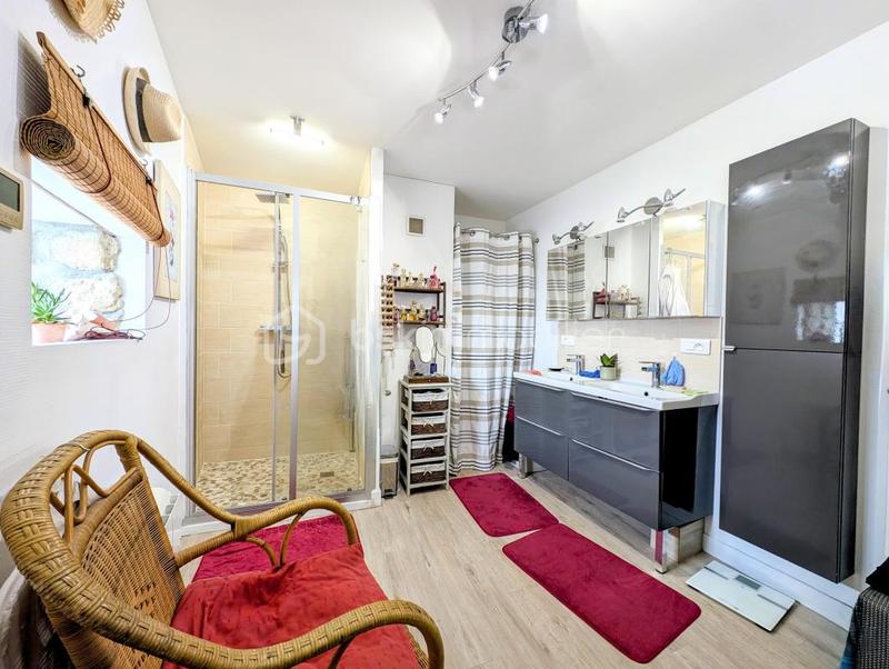 Maison en pierre - 140 m² - 6 pièces