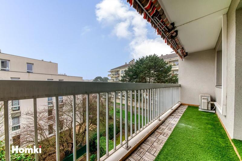 Appartement - 83 m² - 4 pièces